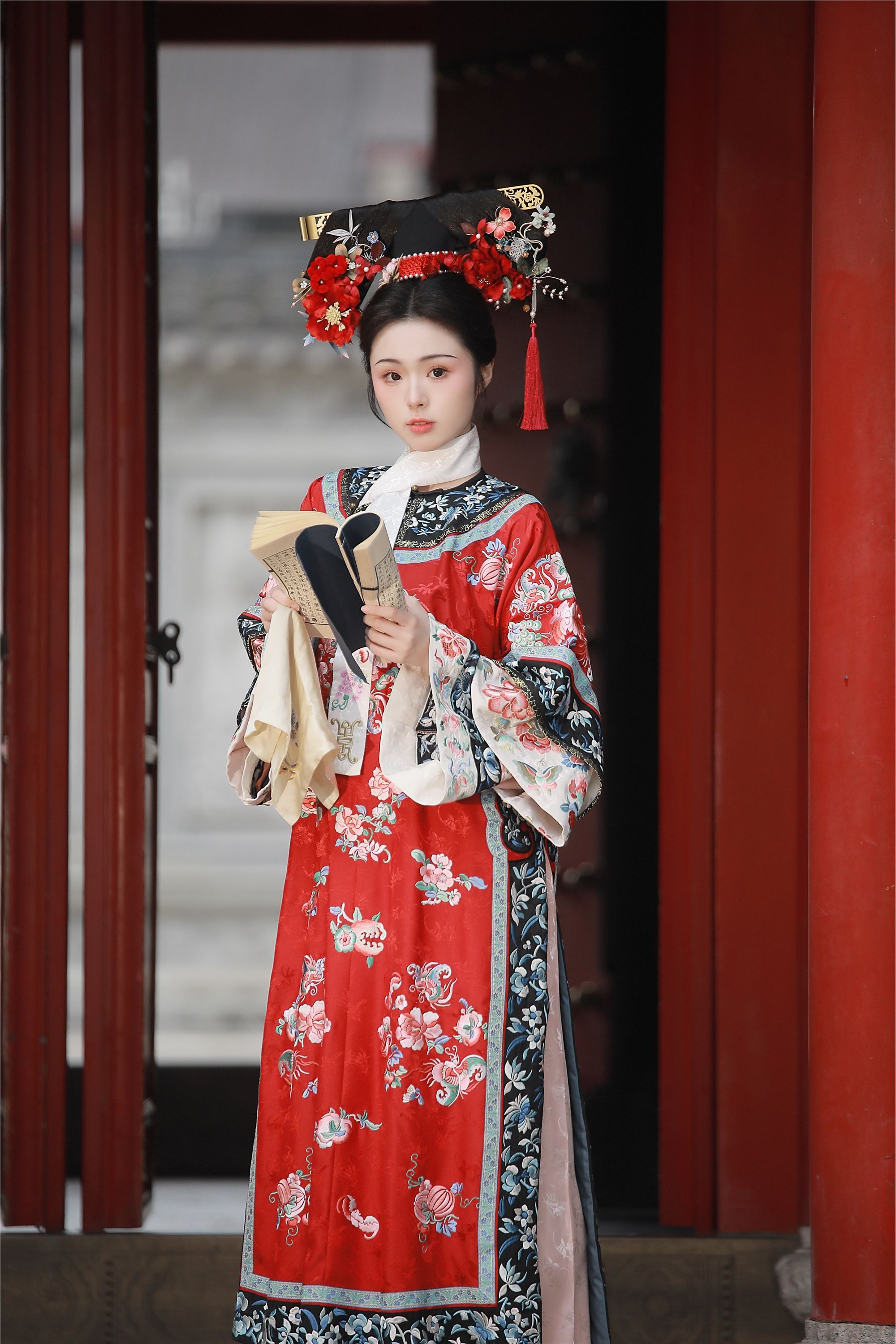 YITUYU 艺图语 2025.03.09 格格 喵喵梓